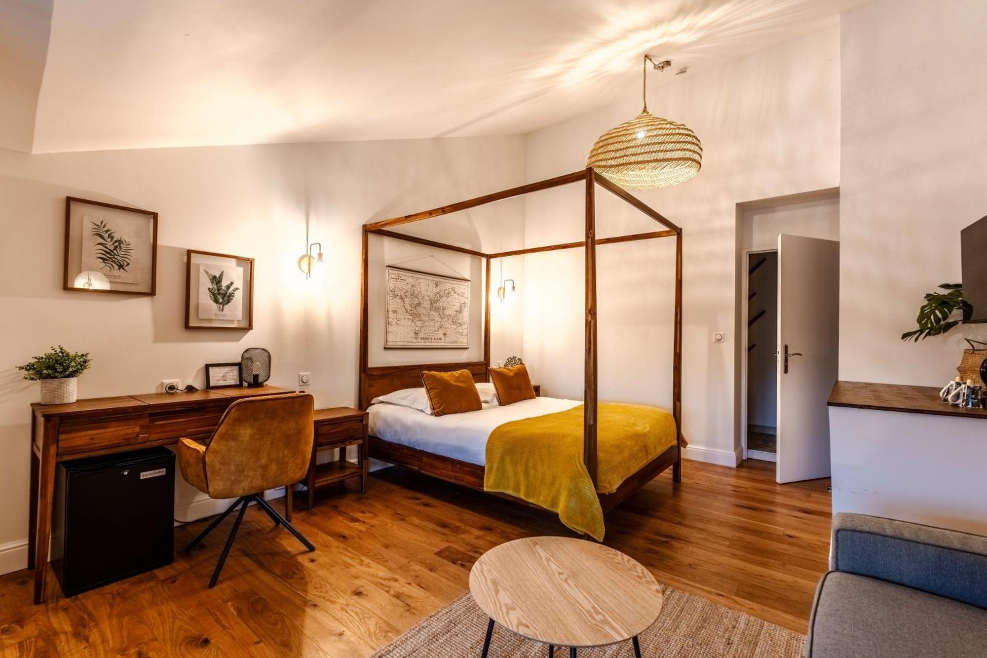 Hotel Quai Des Pontis Cognac Zewnętrze zdjęcie